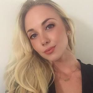 Meet your Posher, Nikol